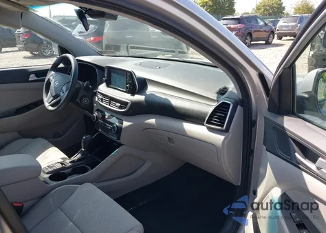 2021 Hyundai Tucson Se z USA, uszkodzony, nr VIN KM8J2CA40MU395714